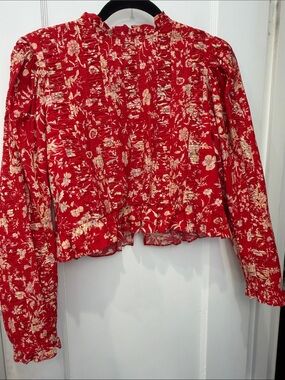Doen Red Floral Smocked Peasant Blouse